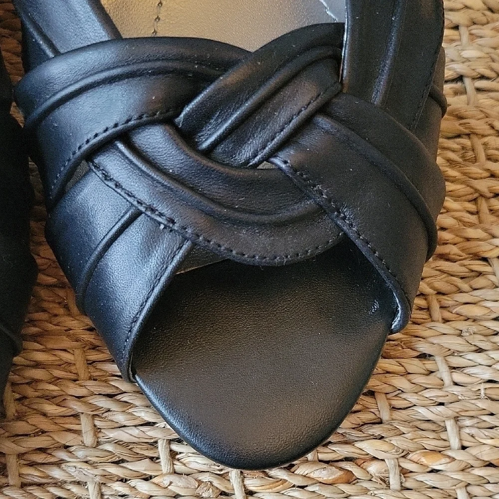 Adagio Chic Black Peep-Toe Leather Wedges Size 8.